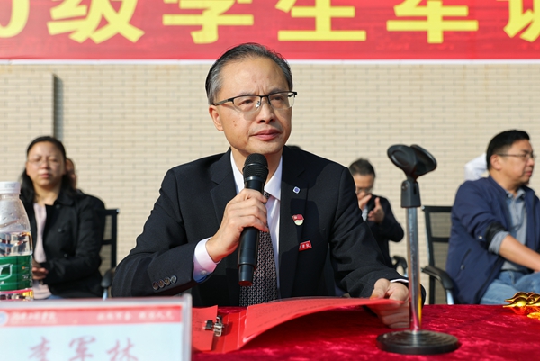 1602317102359011176.jpg 李校长_副本_副本.jpg