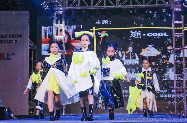 1558234711583031033.jpg IMG_9965_polarr_wps图片.jpg