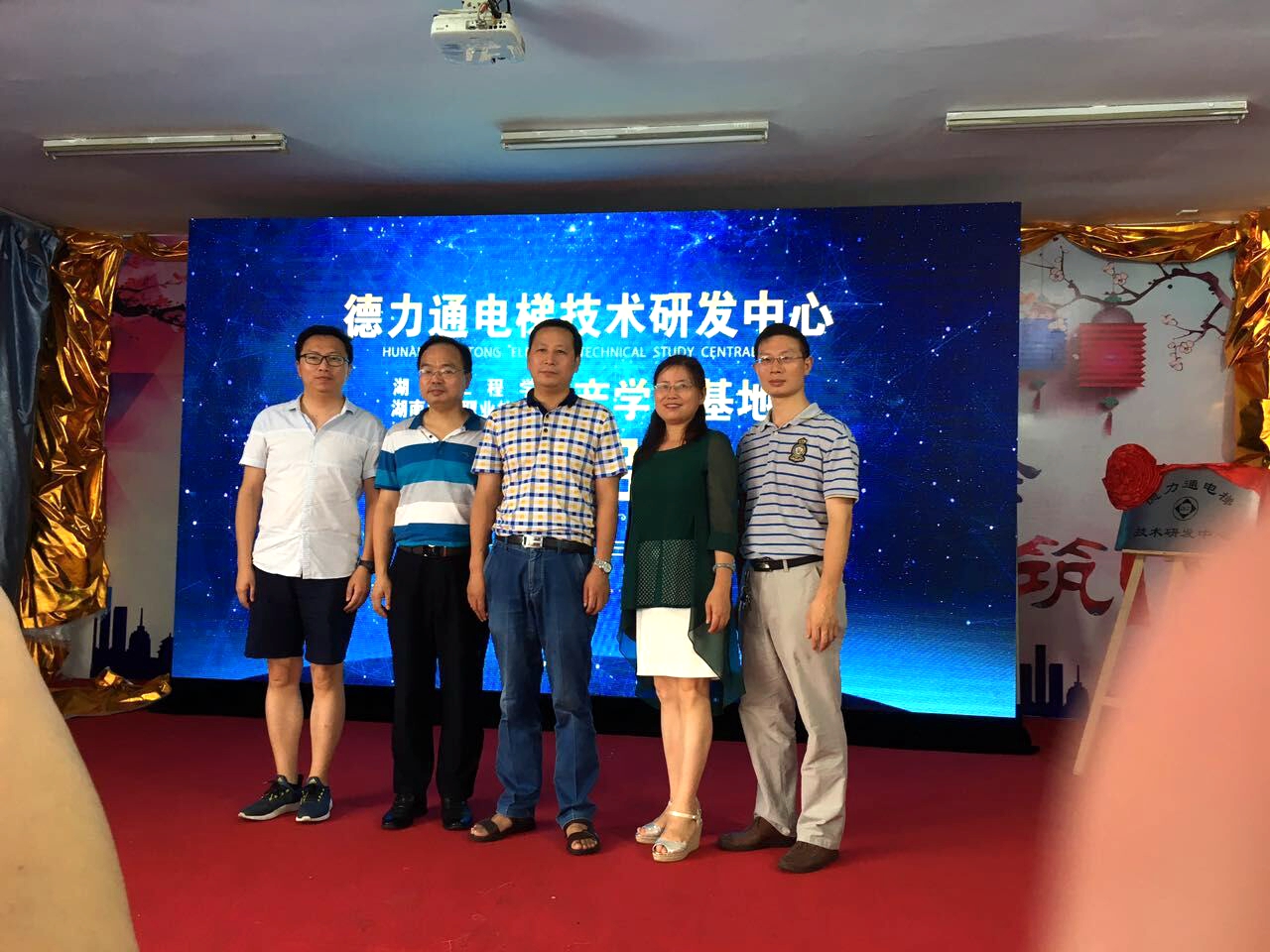 1499472443328030693.jpg 1499472443328030693.jpg