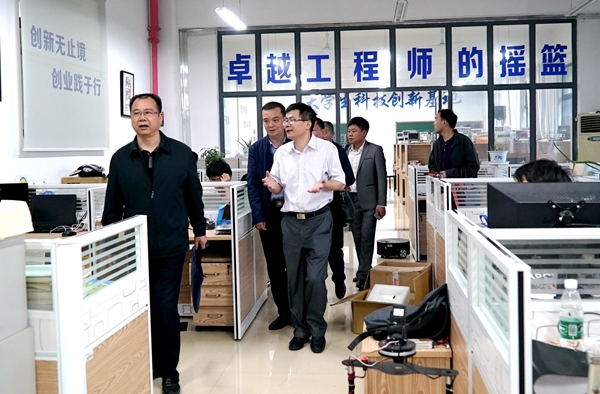 1527759336643086806.jpg DSC07825_副本.jpg