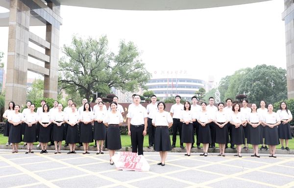 1595213557452089672.jpg 1.jpg