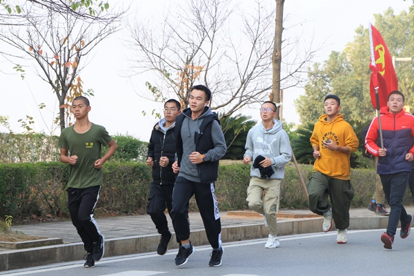 1575947735974083671.jpg 4.jpg